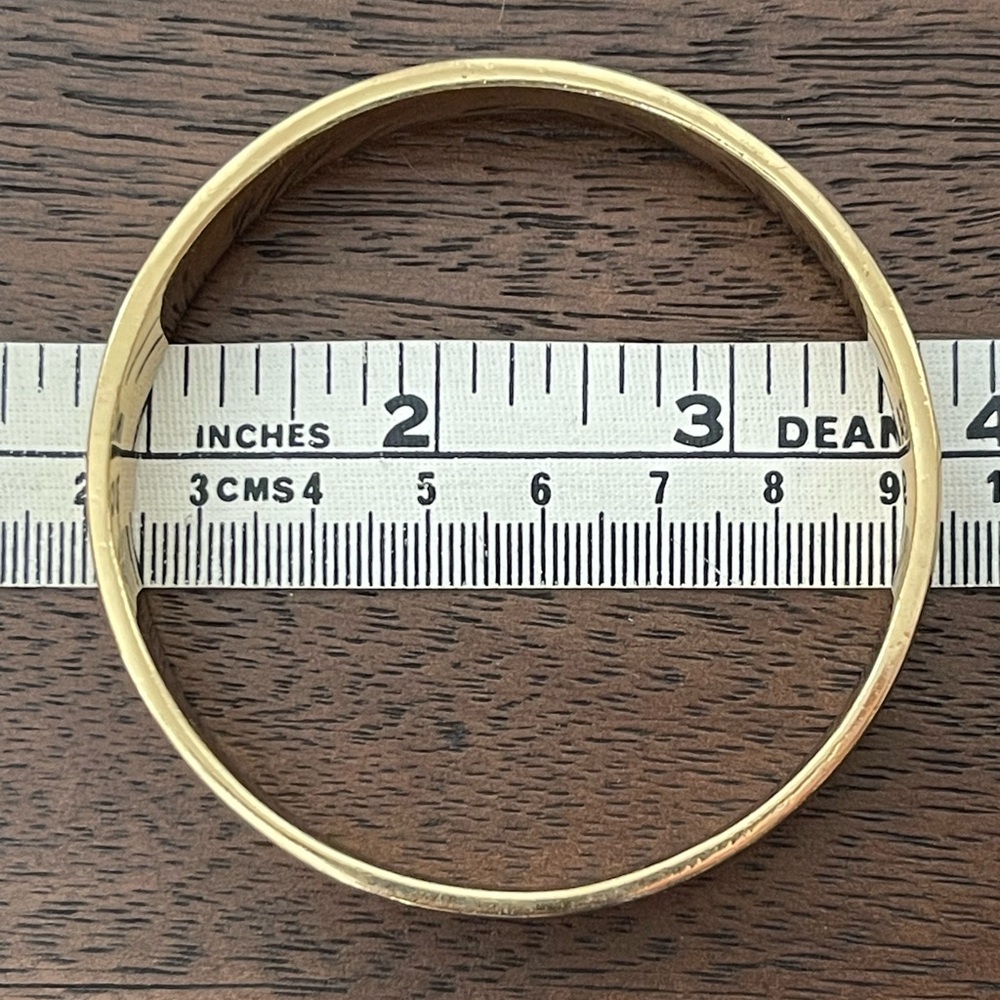 Kate Spade Bonjour Monsieur pave set diamanté gold tone bangle bracelet - Picture 7 of 8